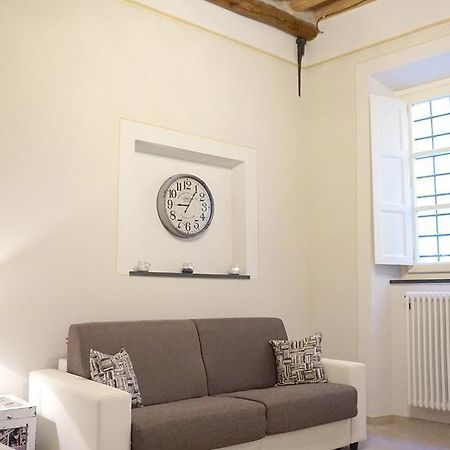 Alessandra Apartment ルッカ エクステリア 写真