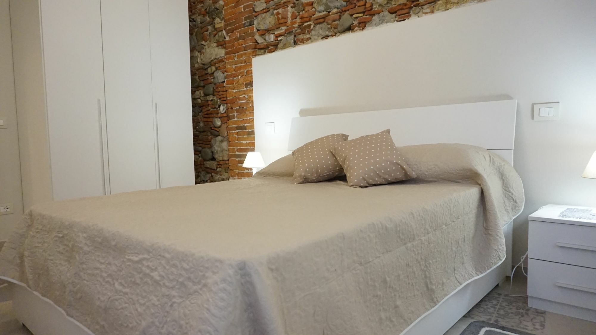 Alessandra Apartment ルッカ エクステリア 写真